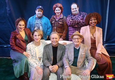 Shoshana Bean, Brian Gonzales, Randy Graff, Billy Crystal, Mylinda Hull, David Paymer Photo