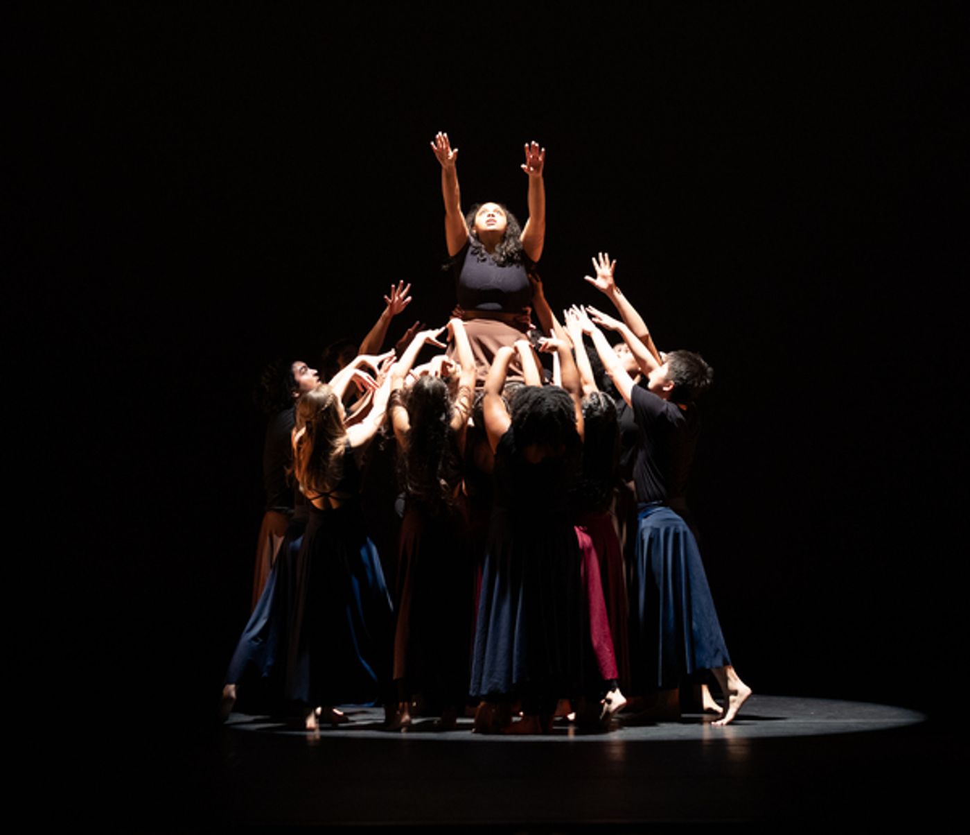 Photos: See Jawan M. Jackson, Christopher Jackson, Isabelle McCalla & More at Rosie's Theater Kids Passing It On Gala 2022  Image