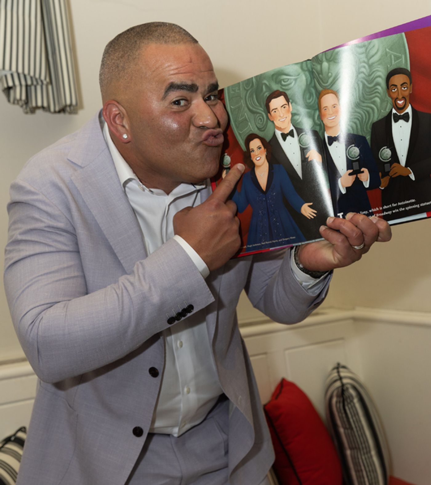 Photos: See Jawan M. Jackson, Christopher Jackson, Isabelle McCalla & More at Rosie's Theater Kids Passing It On Gala 2022  Image