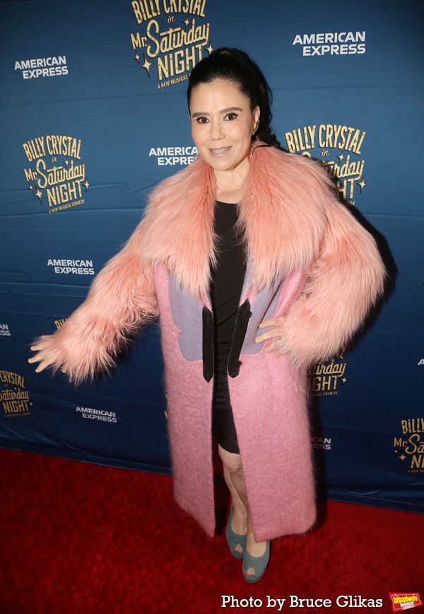 Alex Borstein Photo