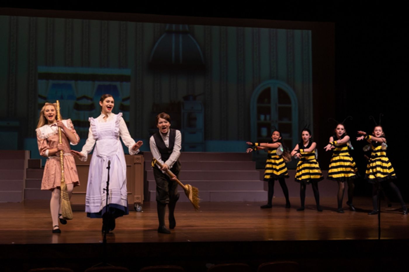 Photos: New Albany Middle School Theatre Dept's MARY POPPINS JR. Photos: New Albany Middle School Theatre Dept's MARY POPPINS JR. Image