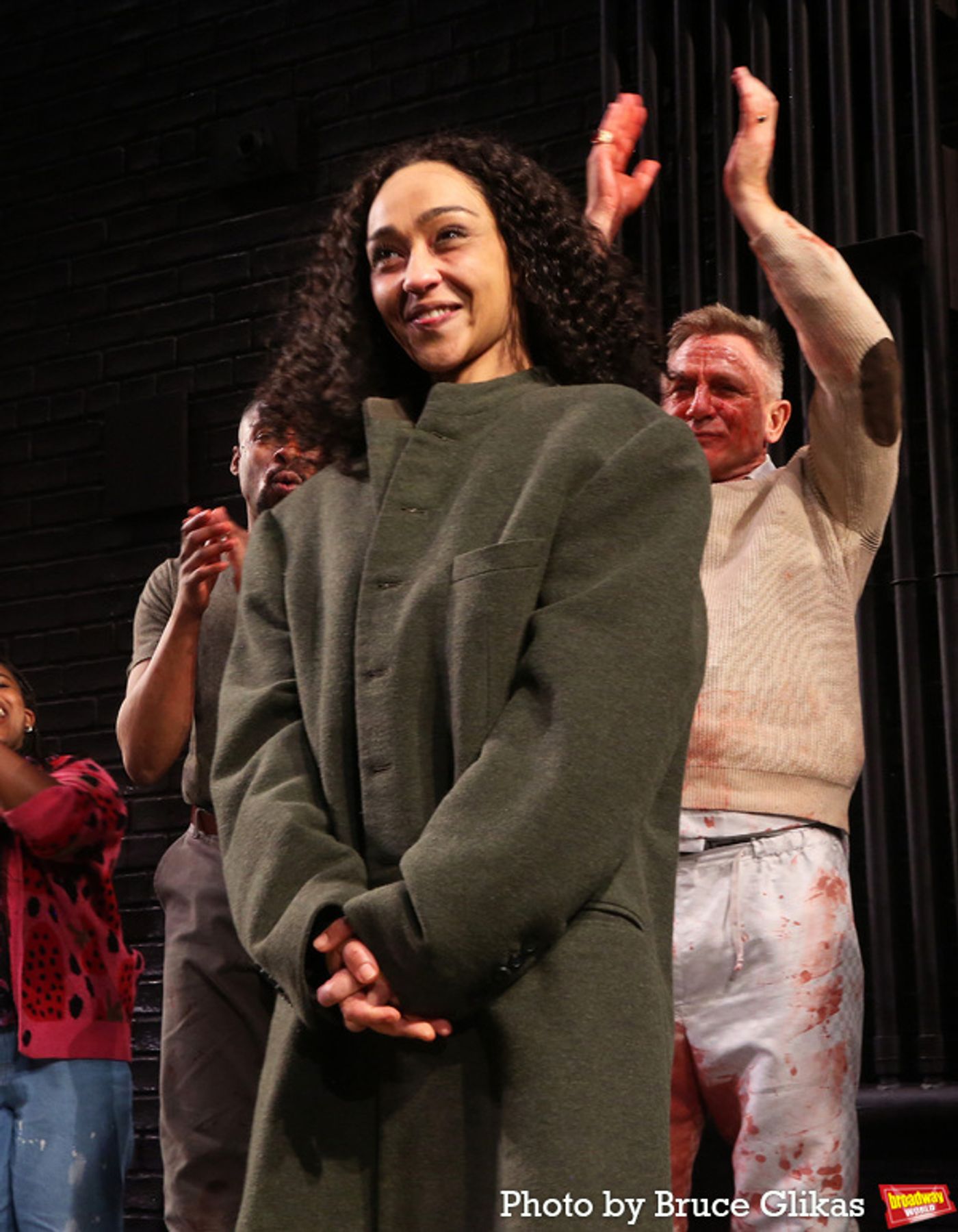 Photos: Daniel Craig, Ruth Negga, and the Cast of MACBETH Take Opening Night Bows  Image
