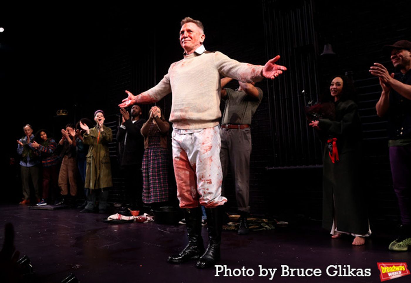Photos: Daniel Craig, Ruth Negga, and the Cast of MACBETH Take Opening Night Bows  Image