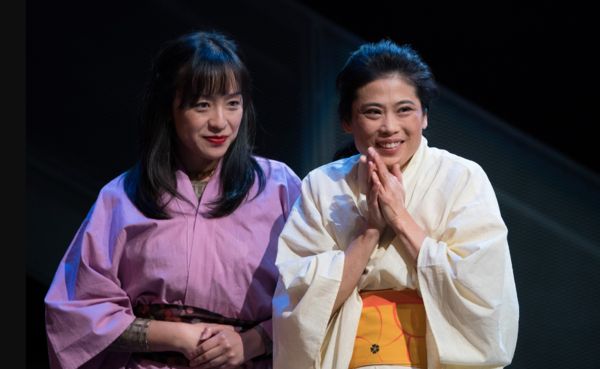 Hua Lee and Tomoko Karina
 Photo