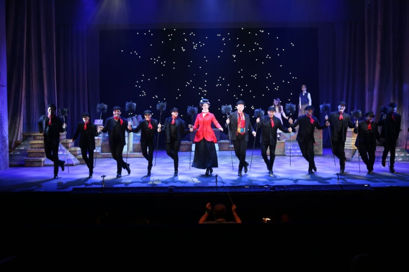 Review: After Two-Year Covid Delay, Nashville Rep's MARY POPPINS Finally Flies Into Polk Theatre  Image