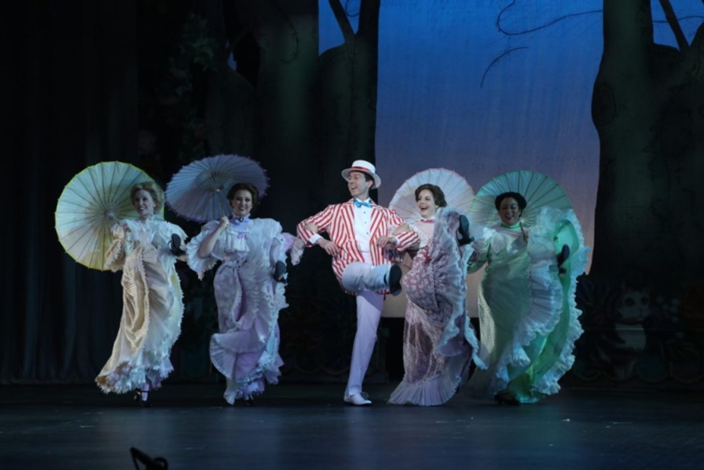 Review: After Two-Year Covid Delay, Nashville Rep's MARY POPPINS Finally Flies Into Polk Theatre  Image