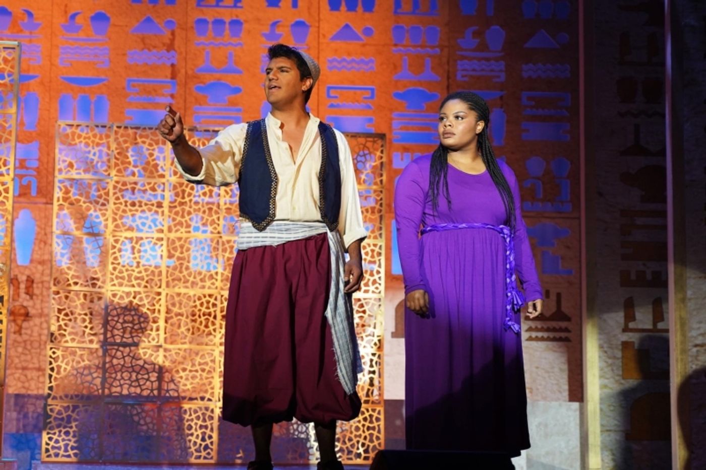 Review: AIDA at The Henegar Center  Image