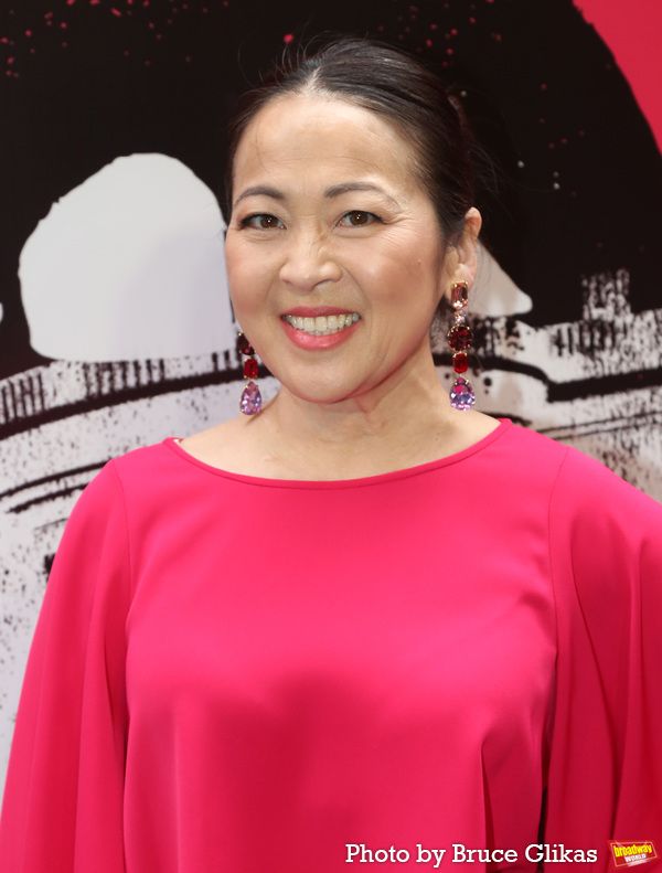 Suzy Nakamura  Photo