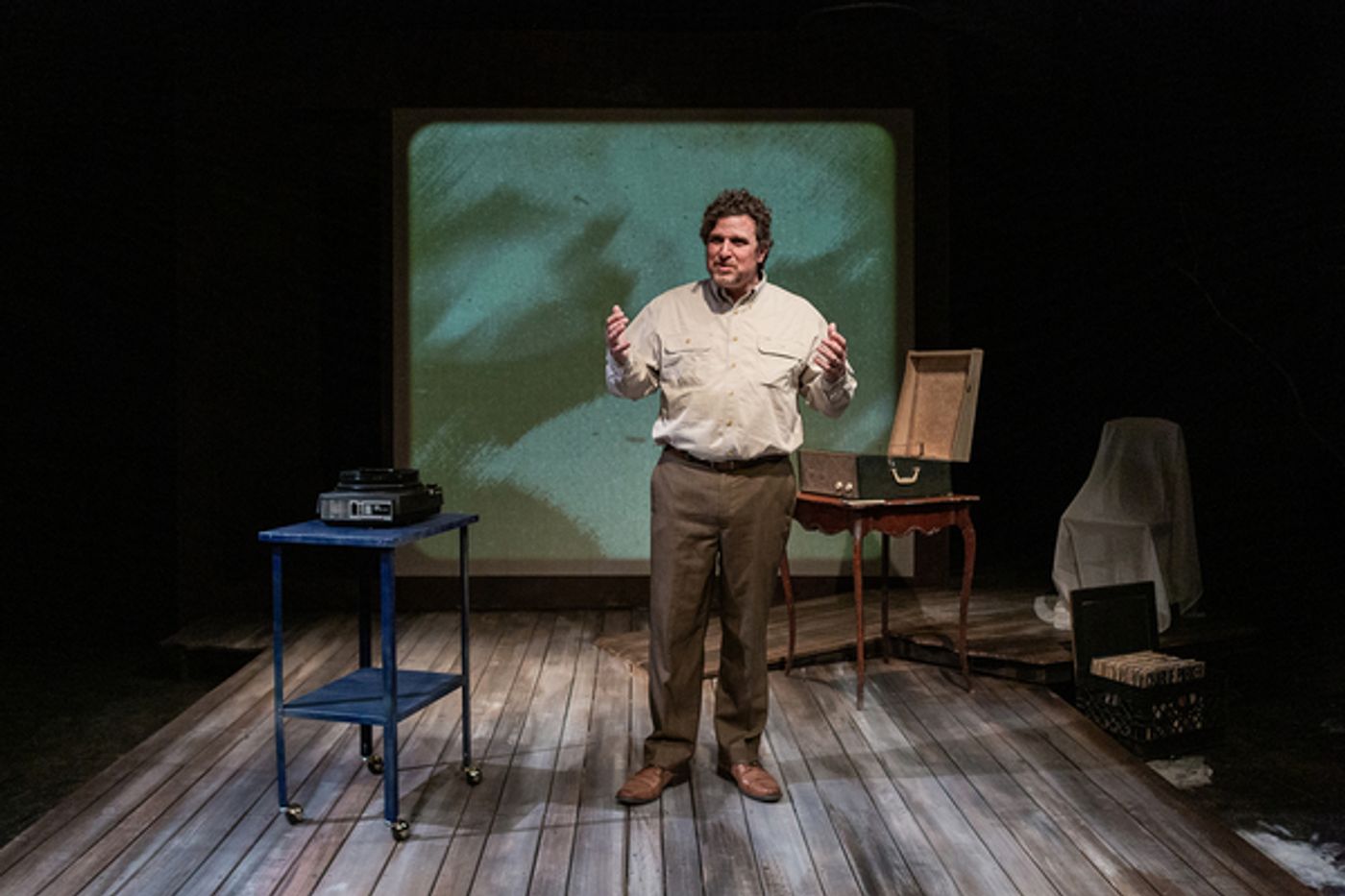 Photos: First Look at the Chicago Premiere of AT THE VANISHING POINT at The Gift Theatre  Image