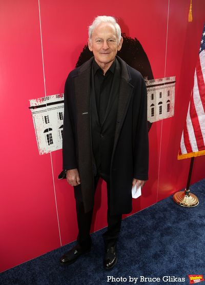 Victor Garber Photo