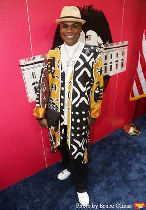 Nathan Lee Graham Photo