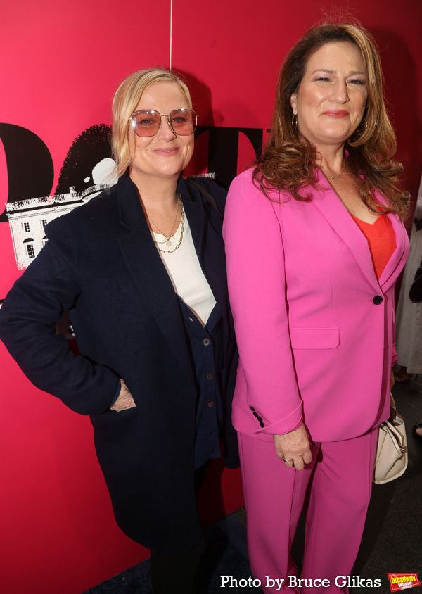Amy Poehler and Ana Gasteyer Photo
