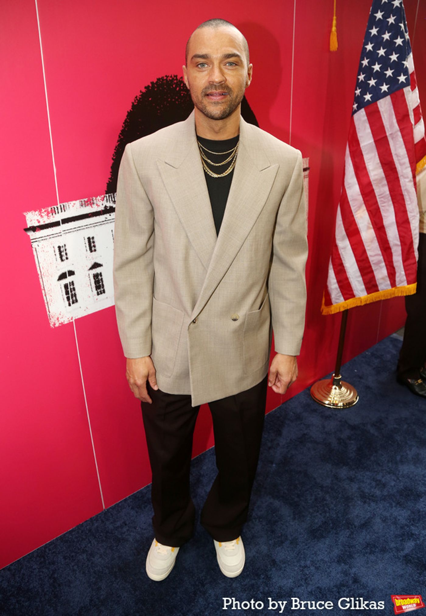 Photos: Inside POTUS' Opening Night Starry Blue Carpet Arrivals  Image