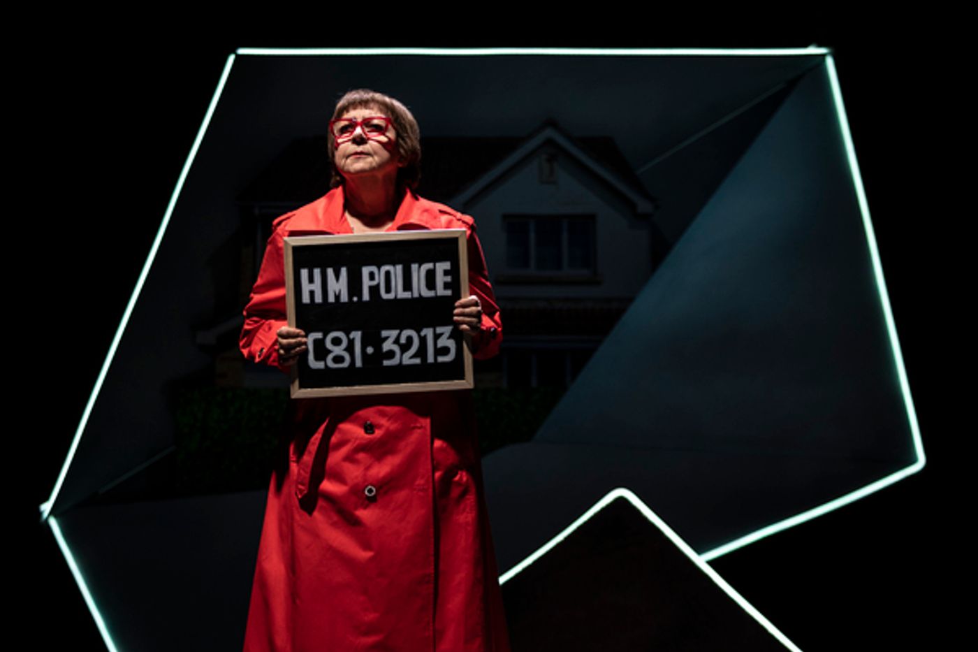 Photos: First Look at the UK Tour of LADIES OF LETTERS  Image