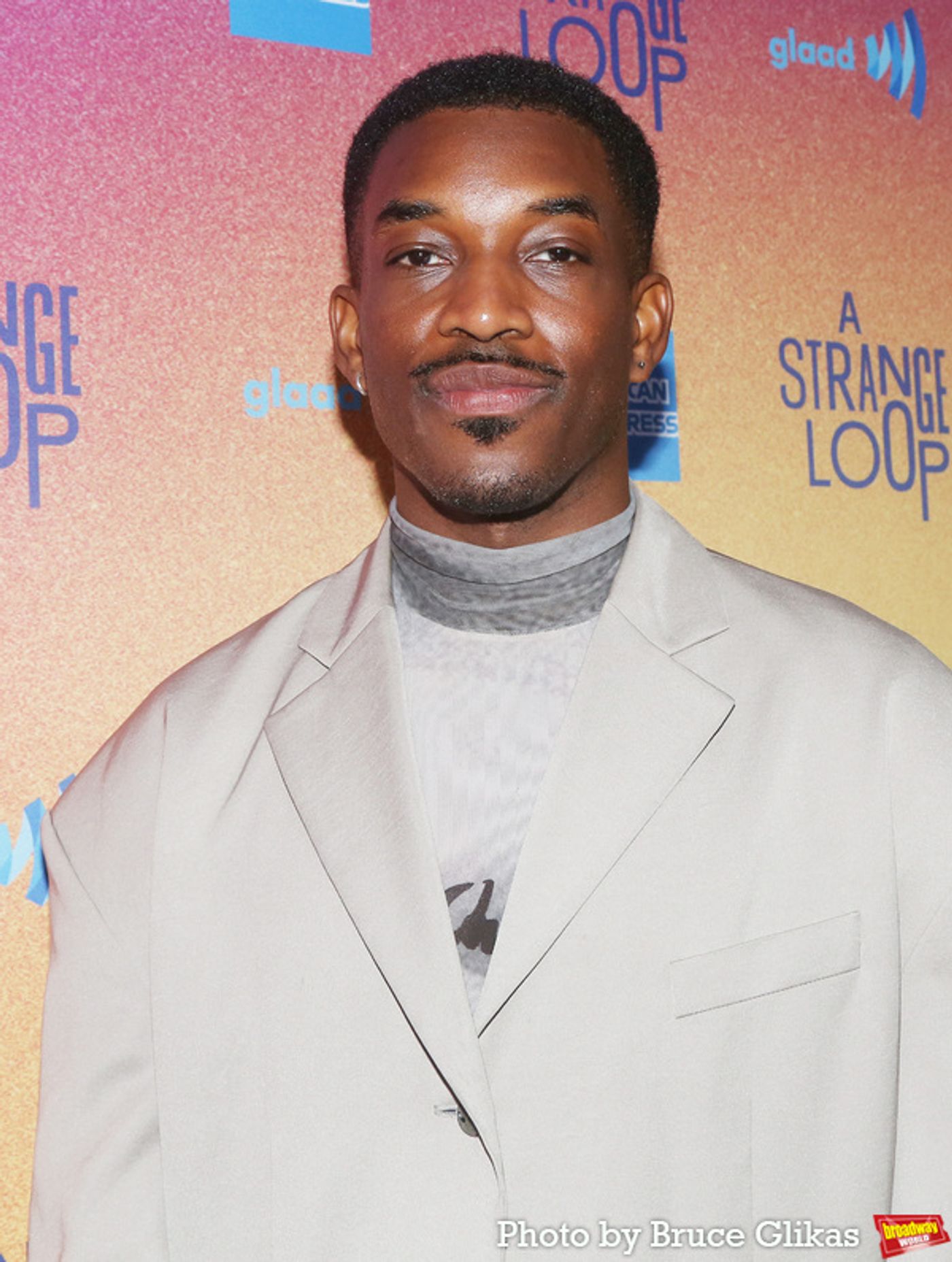 Photos: On the Opening Night Purple Carpet for A STRANGE LOOP  Image
