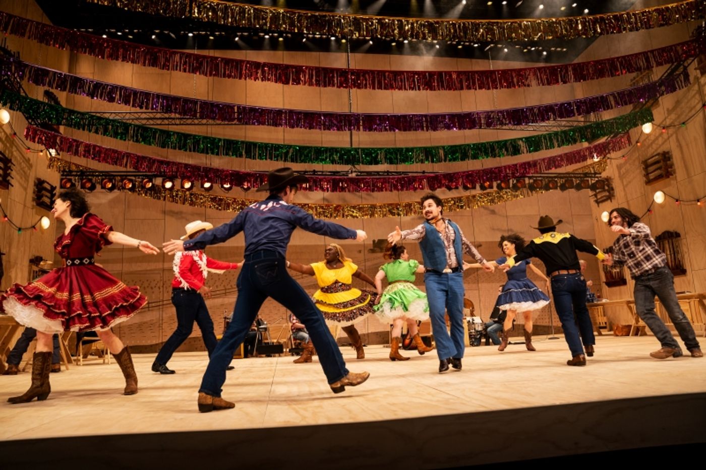 Review: Tony Award-winning Revival of RODGERS AND HAMMERSTEIN'S OKLAHOMA! Plays Nashville This Week  Image