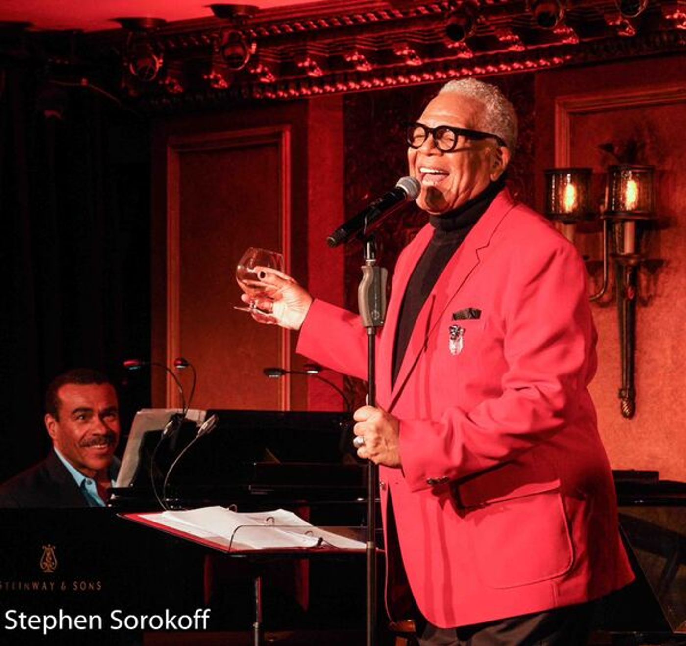 Photo Coverage: Alec Baldwin Visits Ken Page at Feinstein's/54 Below  Image