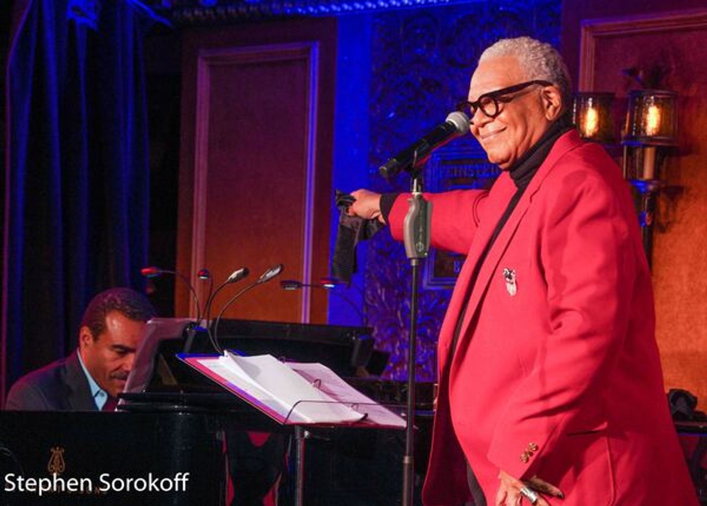 Photo Coverage: Alec Baldwin Visits Ken Page at Feinstein's/54 Below  Image