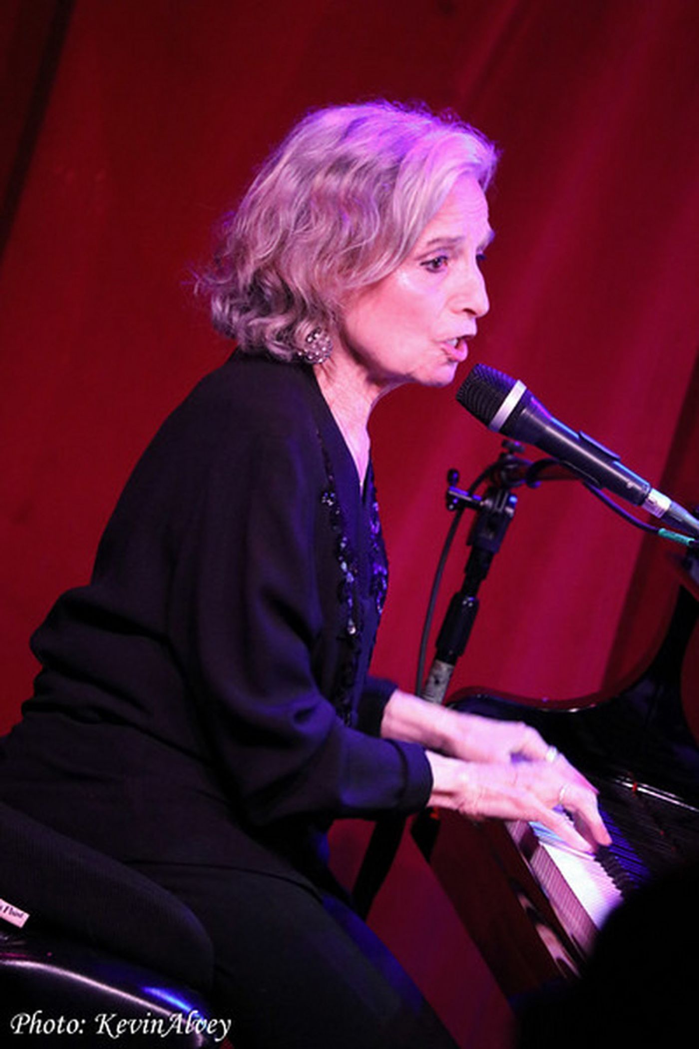 Photos: 'The Rose' Composer Amanda McBroom Finally Meets Bette Midler! Photos: 'The Rose' Composer Amanda McBroom Finally Meets Bette Midler! Image