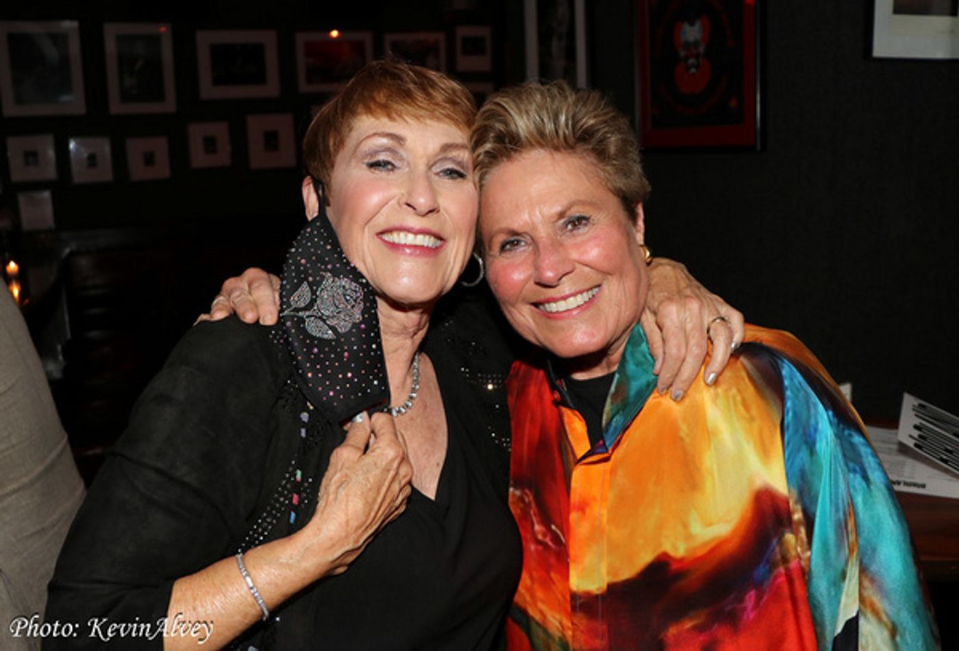 Photos: 'The Rose' Composer Amanda McBroom Finally Meets Bette Midler!  Image