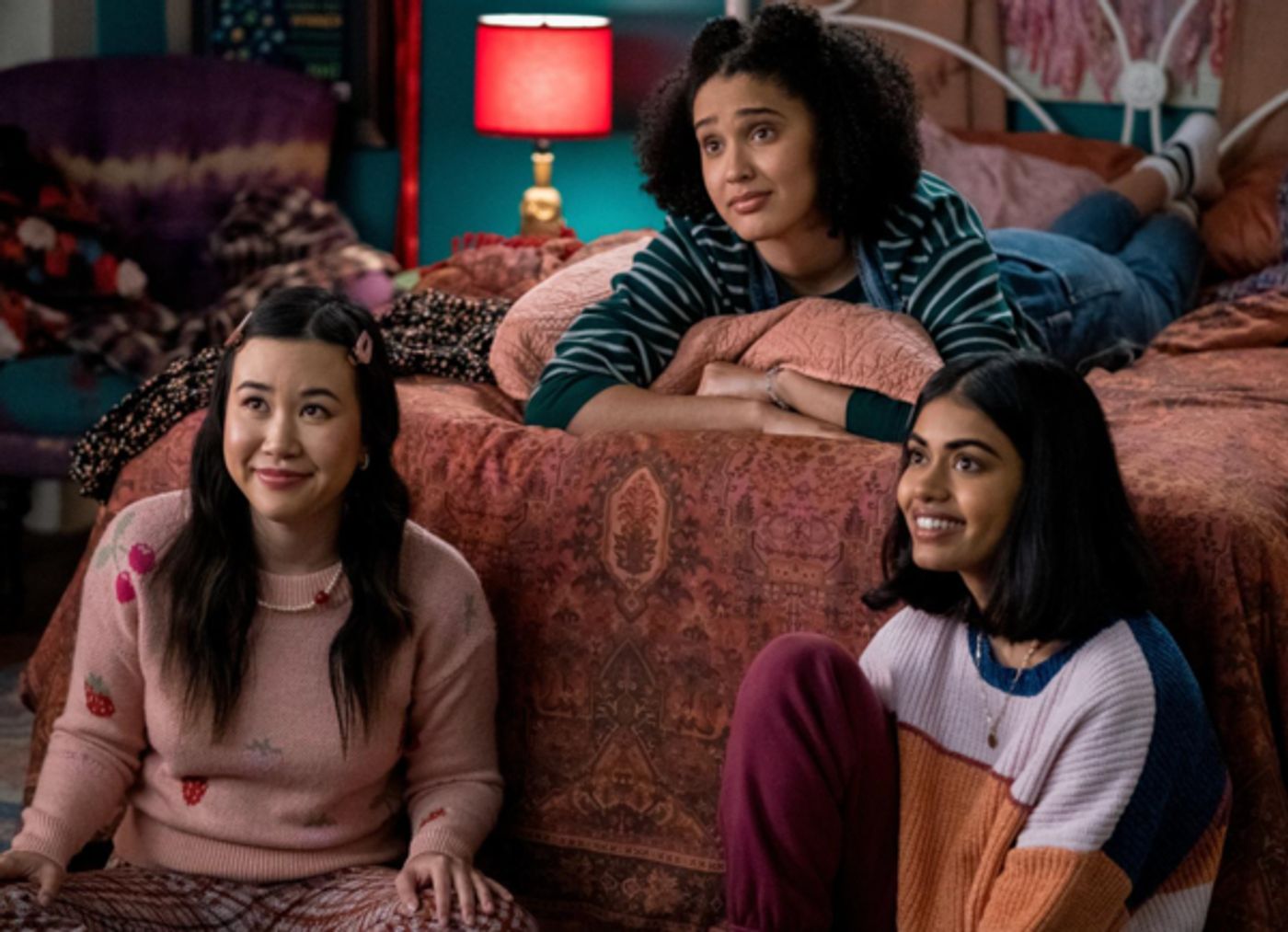 Photos: Season 3 of NEVER HAVE I EVER Will Return on August 12th Photos: Season 3 of NEVER HAVE I EVER Will Return on August 12th Image