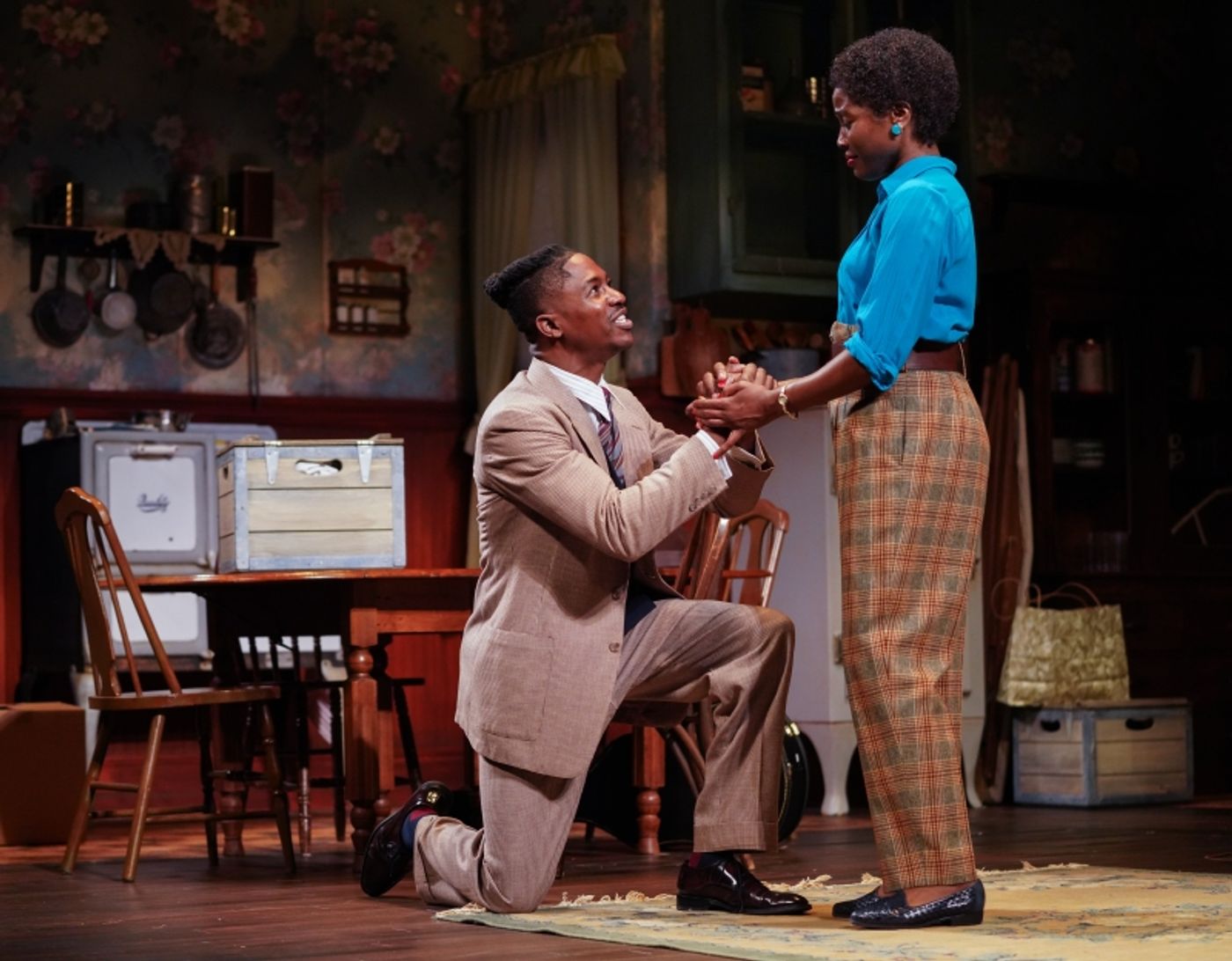 Review: A RAISIN IN THE SUN at Guthrie Theater Review: A RAISIN IN THE SUN at Guthrie Theater Image