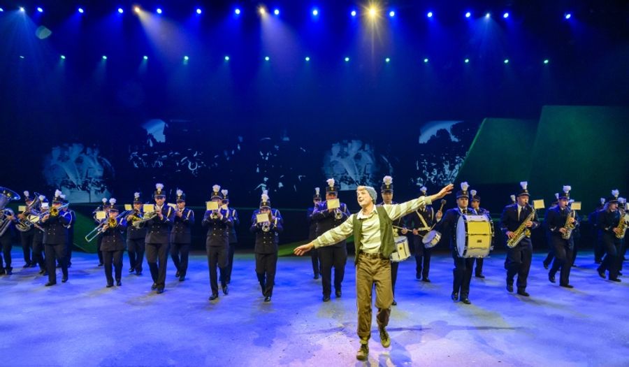 Review: DAGBOEK VAN EEN HERDERSHOND⭐️⭐️⭐️  at MECC Maastricht! Image
