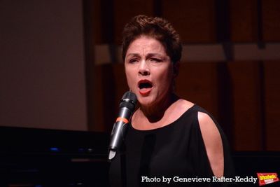 Christine Andreas Photo