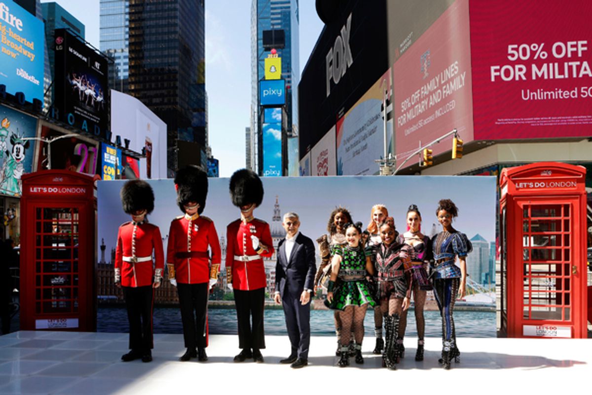 Coldstream Guards, Mayor Sadiq Khan of London, Adrianna Hicks (Catherine of Aragon), Andrea Macasaet (Anne Boleyn), Keri Rene Fuller (Jane Seymour), Brittney Mack (Anna of Cleves), Samantha Pauly (Katherine Howard), Joy Woods (Catherine Parr) at 