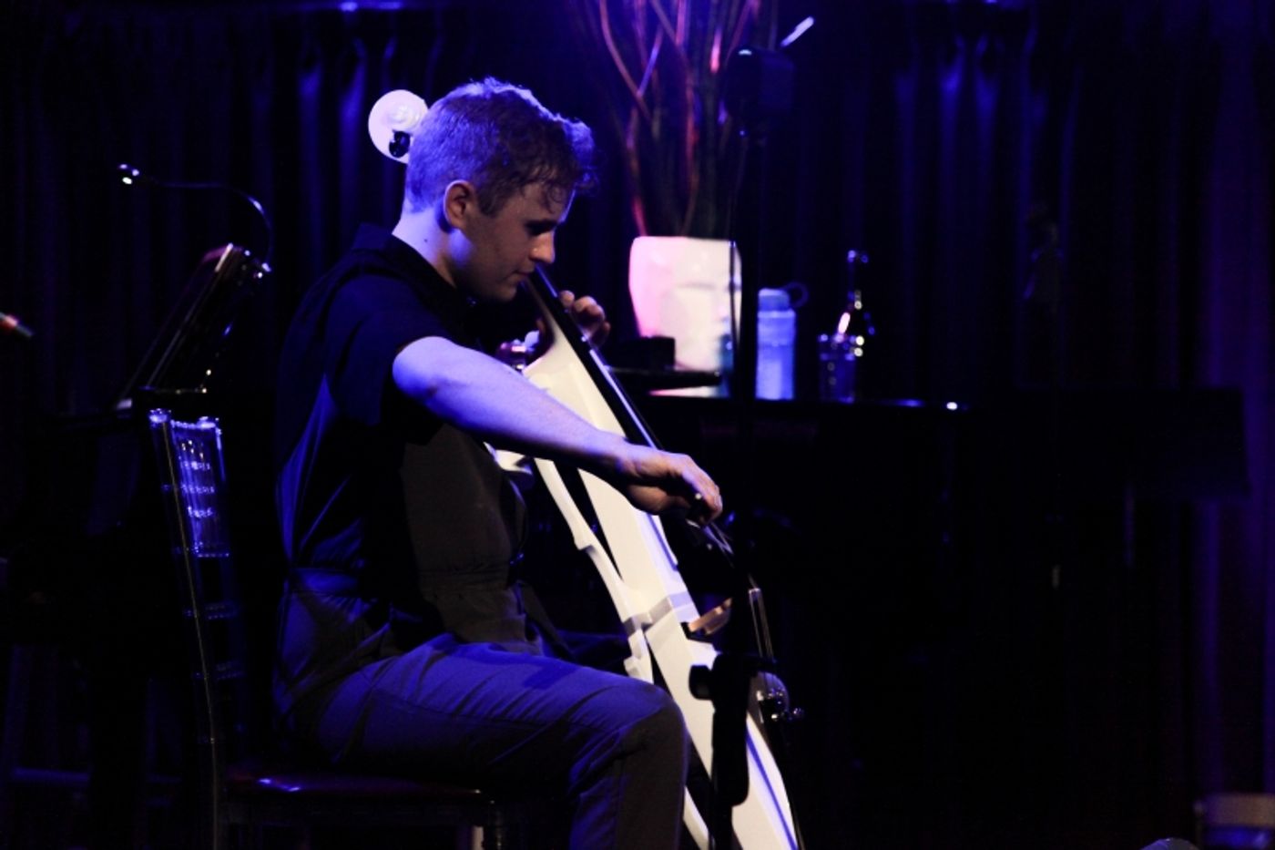 Review: Ry Armstrong Conveys The Gender Queer Aesthetic With A Few Friends, Some Fab Tunes, & A Whole Lot Of Pronouns In (THEY // SHE // HE) At The Green Room 42  Image