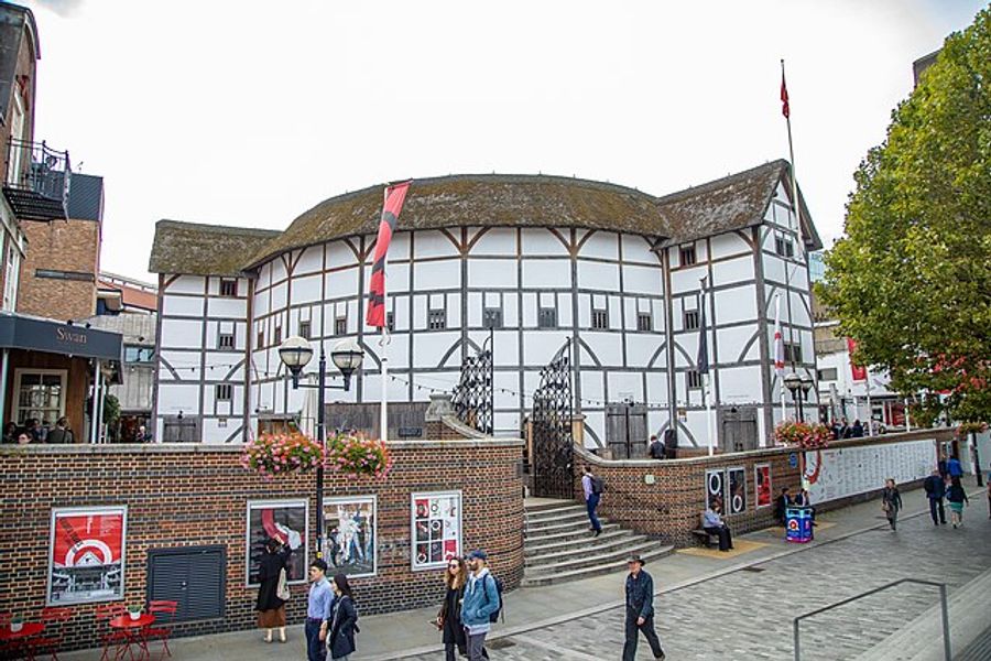 Love Theatre? Hate the Cost? Let BroadwayWorld Show You Where to Find the Latest and Best Hidden West End Theatre Tickets Deals Image