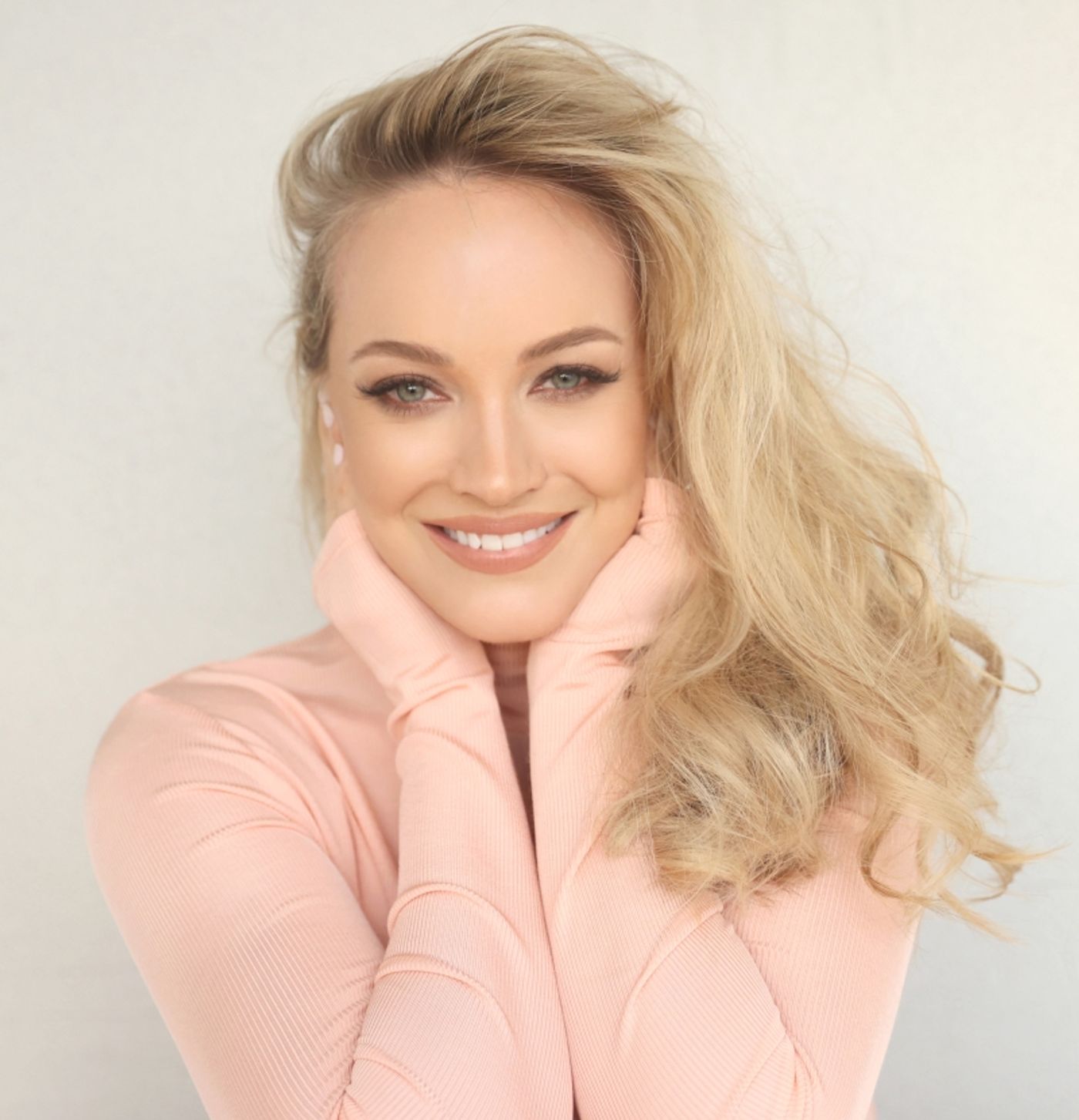 Interview: Brandi Burkhardt of FINDING WONDERLAND at The Green Room 42 on May 18  Image