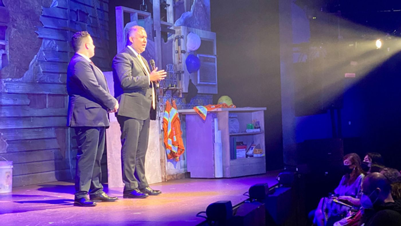 Photos: Lin-Manuel Miranda & More Visit ¡AMERICANO!  Image