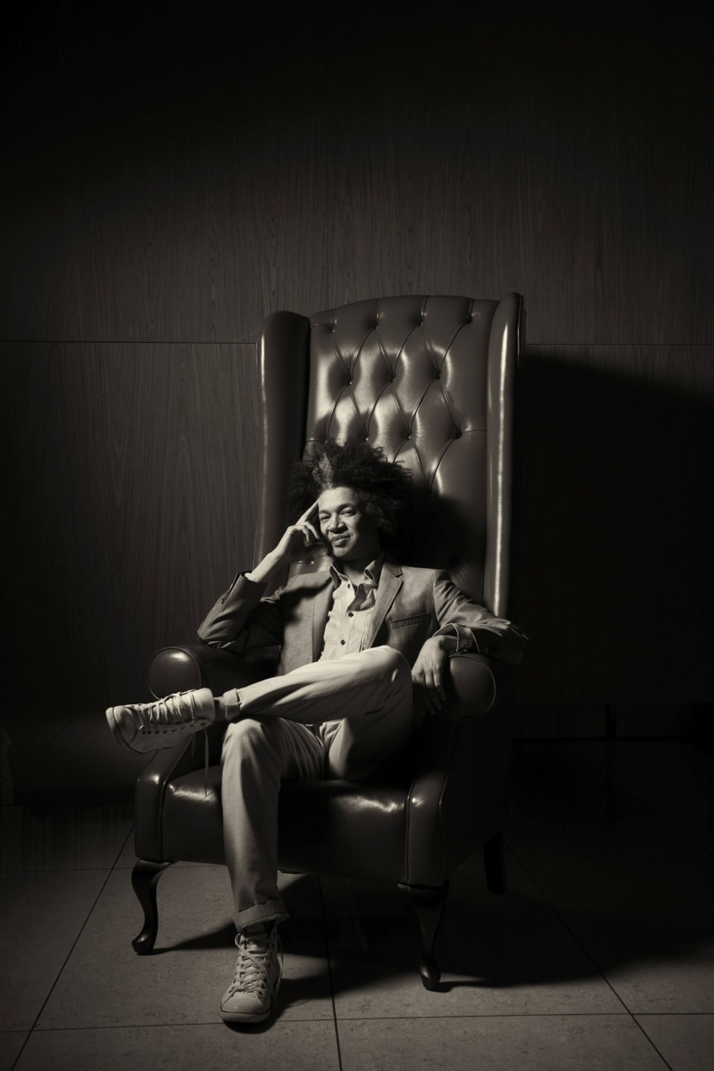 Review: UNCLE MARC And a Whole Lot of Glamour at The Baxter Theatre Centre  Image