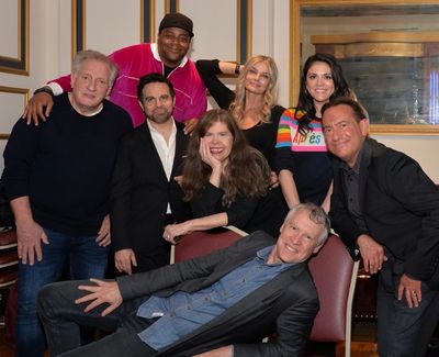 The cast Photo