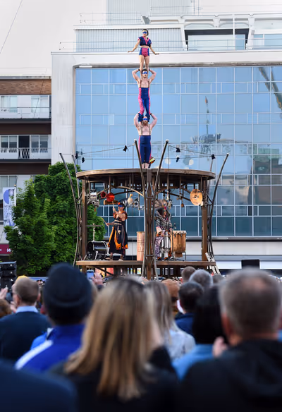 Gratte Ciel perform the World Premiere of 'The Awakening' Photo