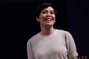 Rinabeth Apostol Photo