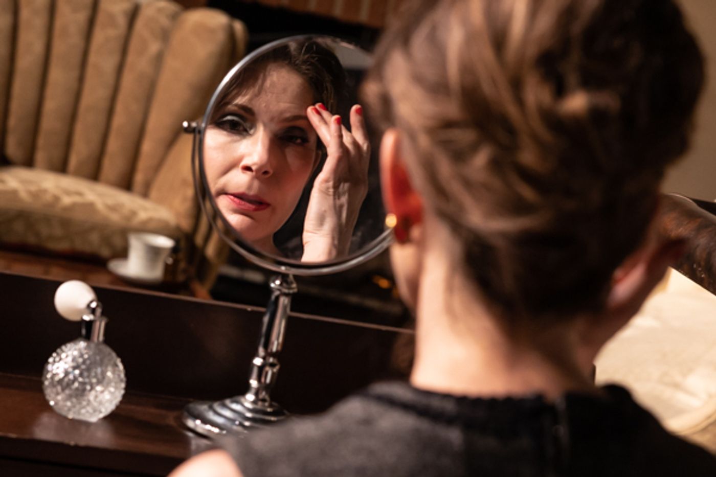 Photos: First look at Gallery Players' PLAZA SUITE Photos: First look at Gallery Players' PLAZA SUITE Image