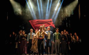 The National Tour cast of Les Misérables.
Photo Credits: Johan Persson. @ BroadwayWorld The National Tour cast of Les Misérables.
Photo Credits: Johan Persson. Photo