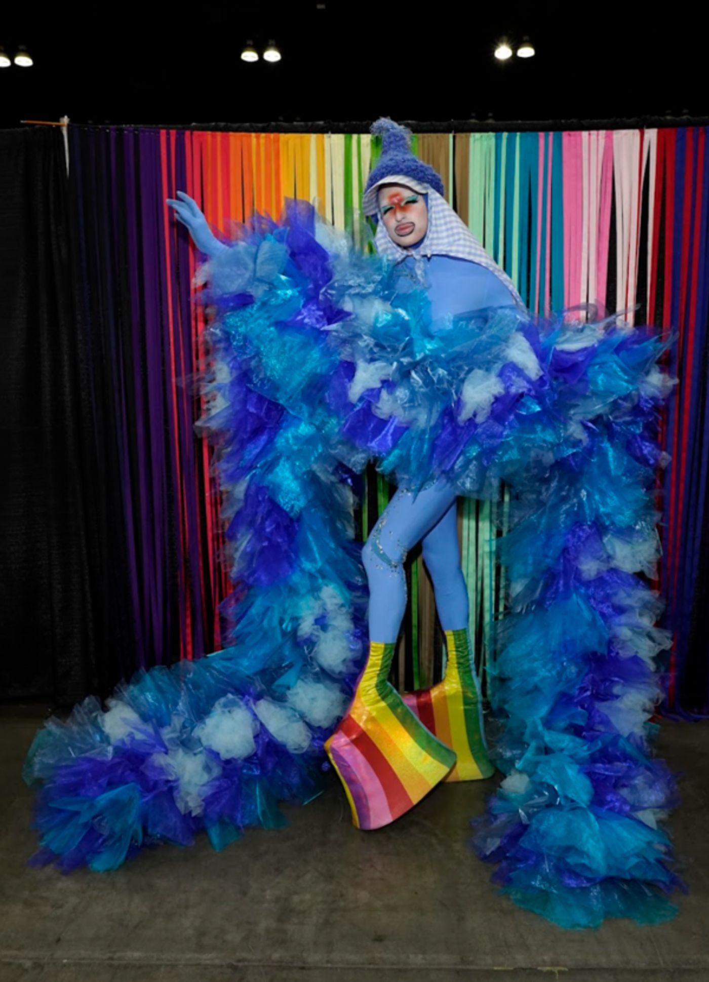 Photos: First Look at Day 1 of RuPaul's DragCon in Los Angeles Photos: First Look at Day 1 of RuPaul's DragCon in Los Angeles Image