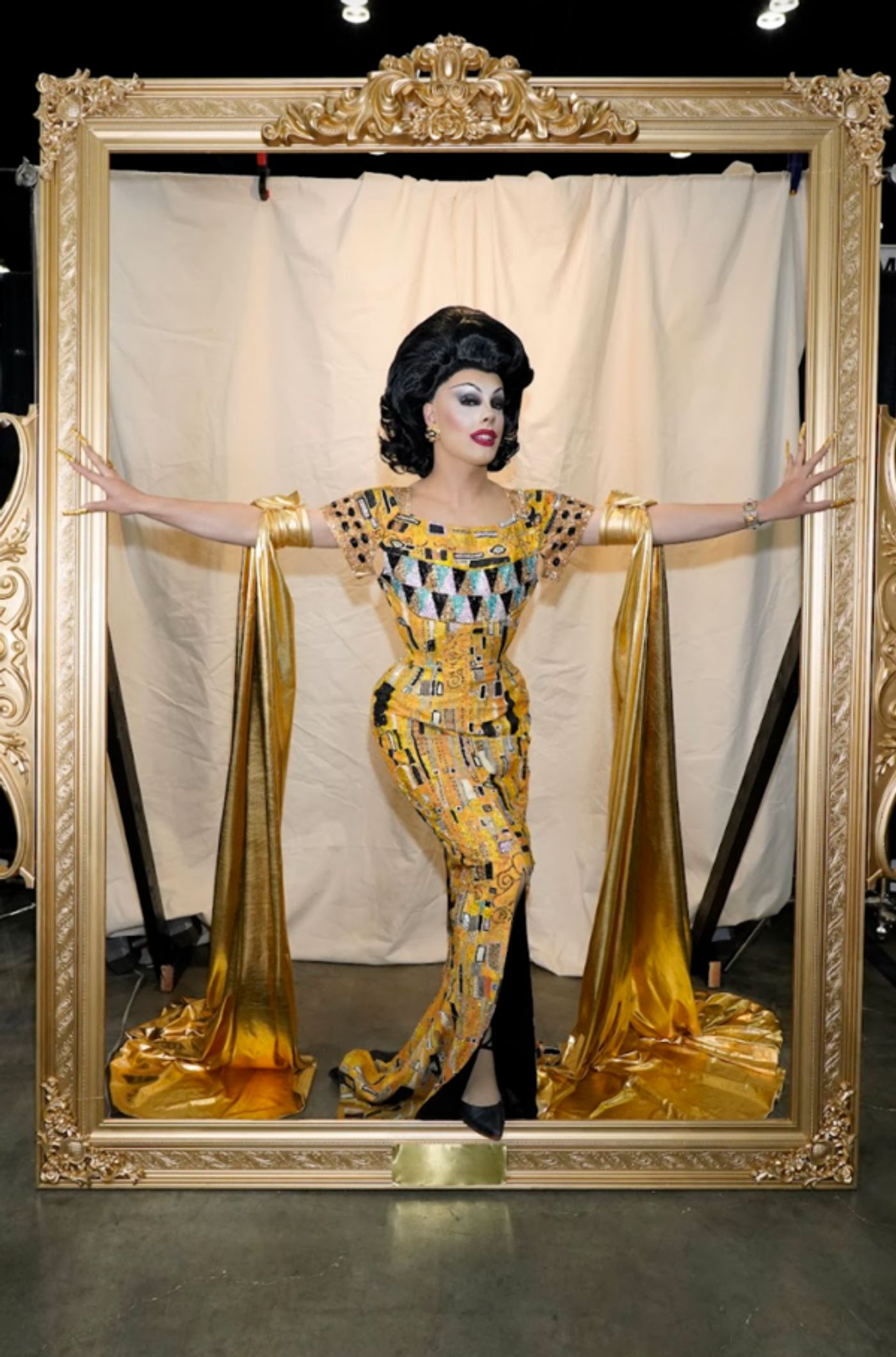 Photos: First Look at Day 1 of RuPaul's DragCon in Los Angeles Photos: First Look at Day 1 of RuPaul's DragCon in Los Angeles Image