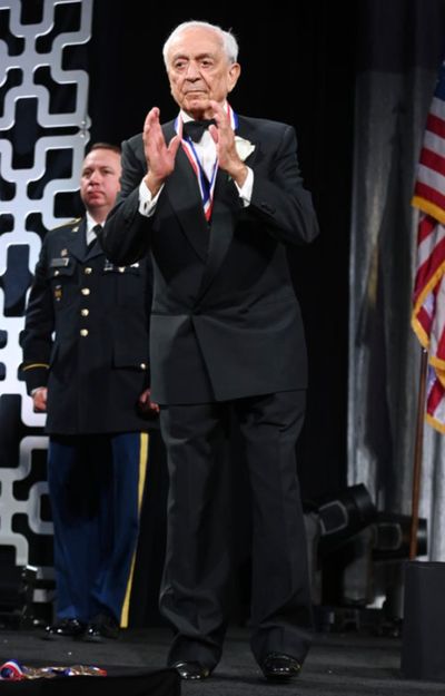 Dr. Reza Mohajer-Shojaee is honored at the 35th Anniversary Ellis Island Medals of Ho Photo