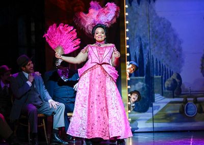 Carrie Compere and the company star in the 3-D Theatricals production of “NEWSIES® Photo