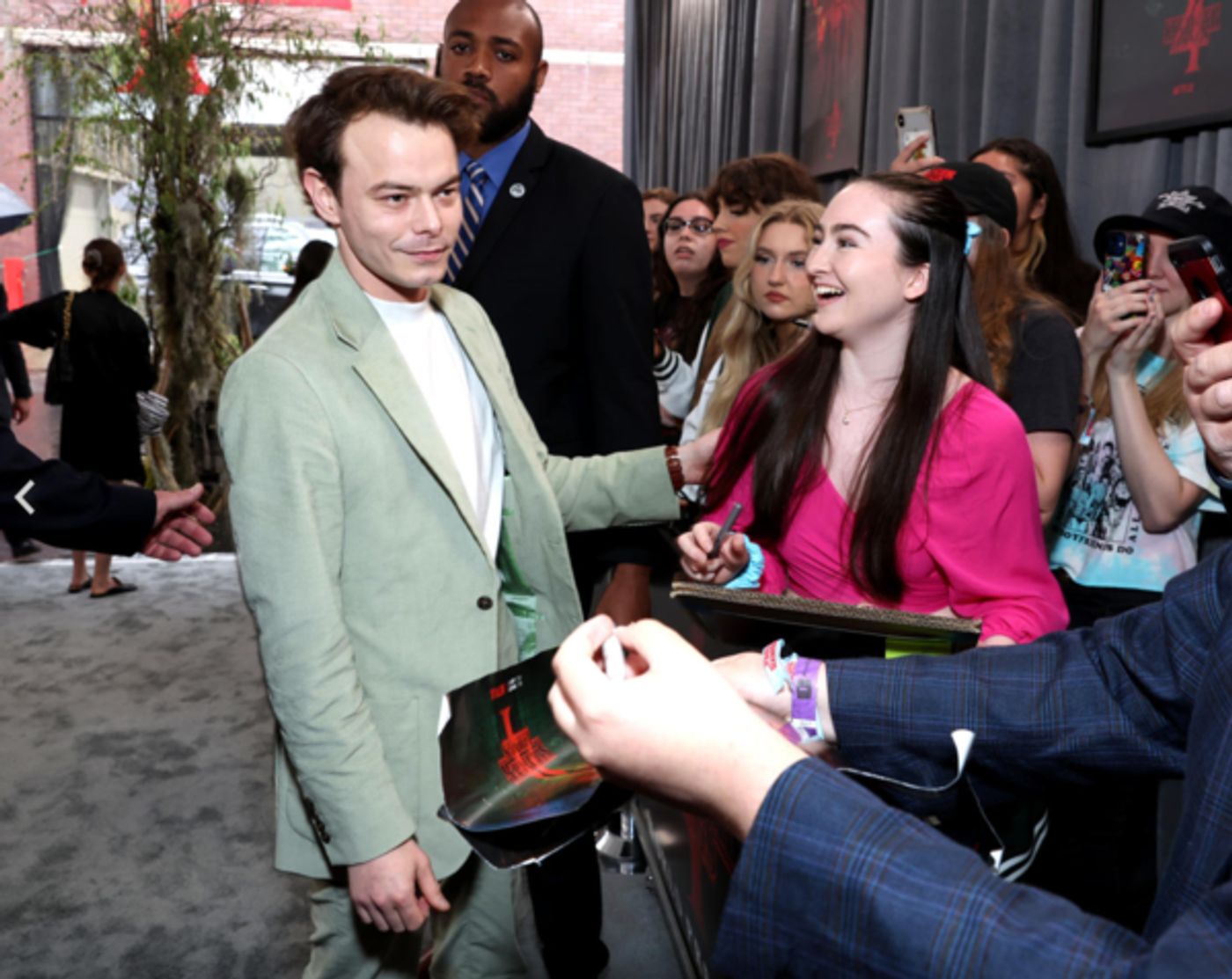 Photos: First Look at STRANGER THINGS 4 Season Premiere  Image