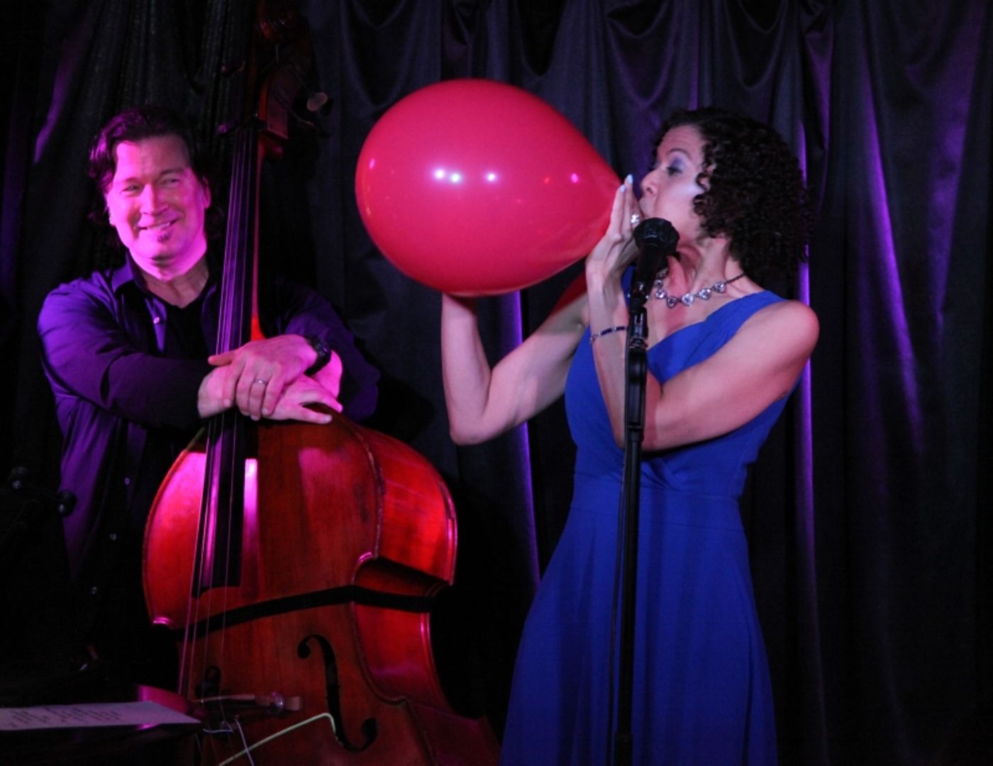 Review: Leslee Warren Performs Eye-Opening ME MYSELF & EYE: SONGS FROM A NEARSIGHTED GIRL at Pangea Review: Leslee Warren Performs Eye-Opening ME MYSELF & EYE: SONGS FROM A NEARSIGHTED GIRL at Pangea Image