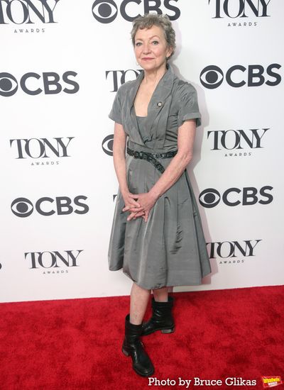Julie White  Photo