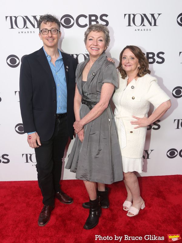 Beowulf Boritt, Julie White and Rachel Dratch Photo