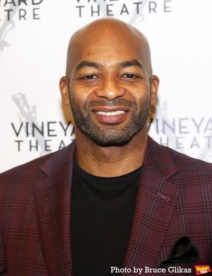 Brandon Victor Dixon Photo