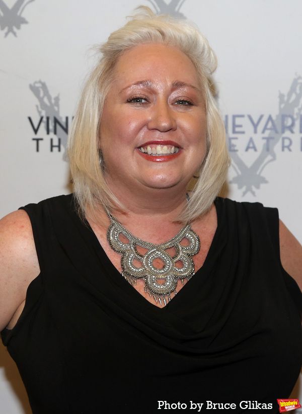 Photos: Inside the Vineyard Theatre Gala Celebrating Laura Nyro — photo 31 of 55