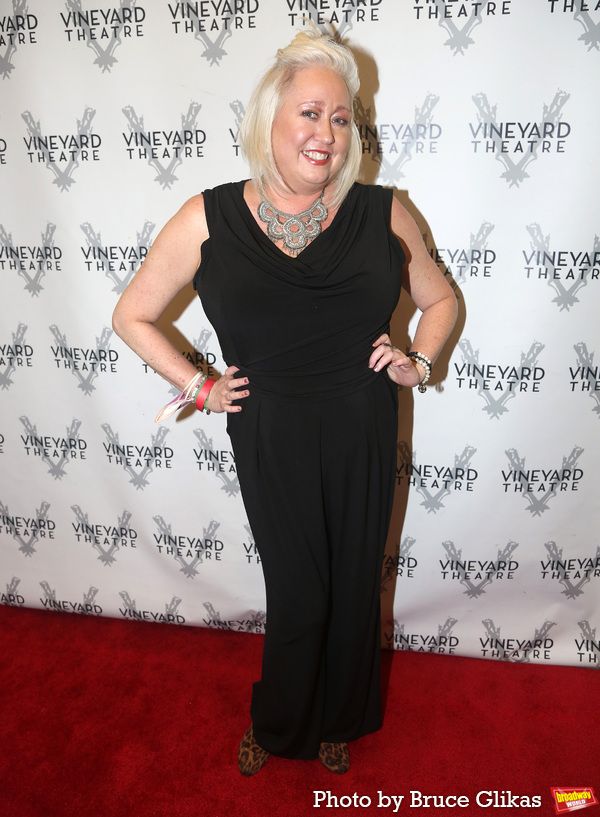 Photos: Inside the Vineyard Theatre Gala Celebrating Laura Nyro — photo 32 of 55